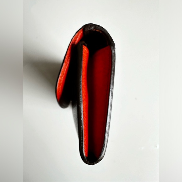 Louis Vuitton Wallet - Picture 9 of 11